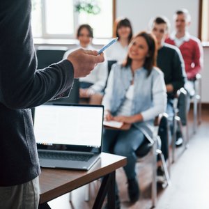 Training_Standret - www.freepik.com